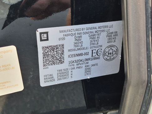 Used 2021 GMC Yukon Denali w/ Denali Premium Package AWD/4WD image 32
