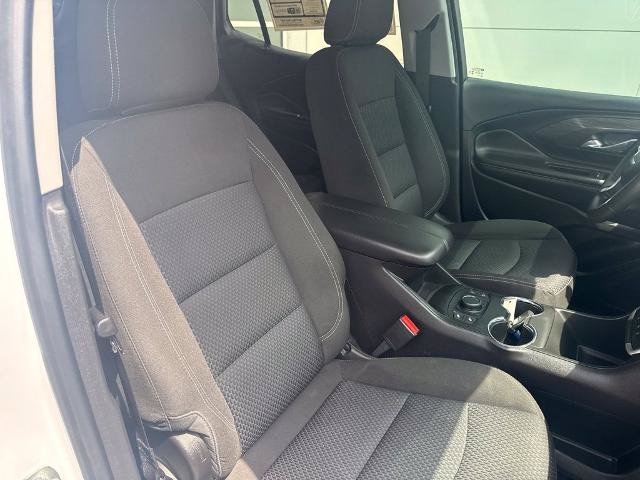 Used 2024 GMC Terrain SLE w/ Driver Convenience Package FWD image 30