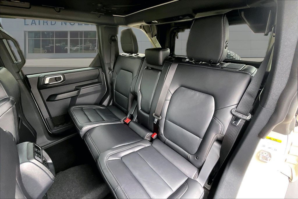 New 2026 Ford Bronco Outer Banks w/ Sasquatch Package AWD/4WD image 27