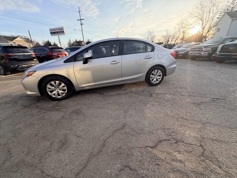 Used 2012 Honda Civic LX image 18