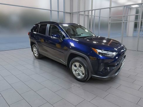 Used 2025 Toyota RAV4 XLE w/ Convenience Package AWD/4WD image 2
