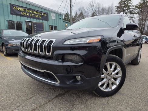 Used 2015 Jeep Cherokee Limited AWD/4WD image 2