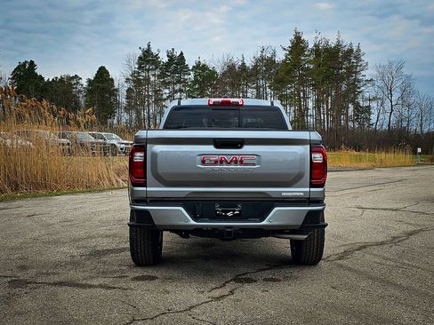 New 2026 GMC Canyon Elevation w/ Convenience Package AWD/4WD image 4