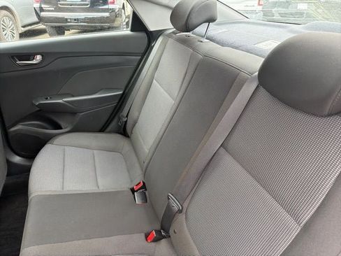 Used 2021 Hyundai Accent SE FWD image 30