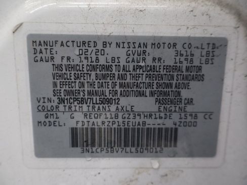 Used 2020 Nissan Kicks S image 31