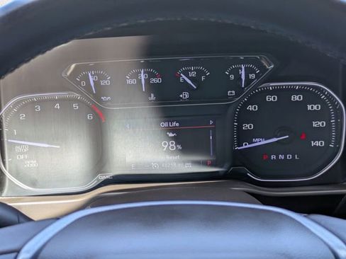 Used 2019 GMC Sierra 1500 SLT w/ SLT Premium Package AWD/4WD image 28