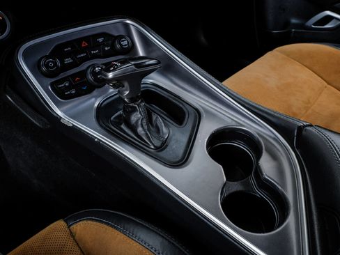 Used 2020 Dodge Challenger R/T Scat Pack w/ Plus Package RWD image 29
