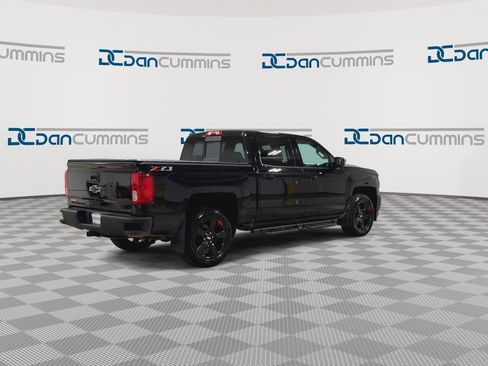 Used 2018 Chevrolet Silverado 1500 LTZ Z71 w/ Redline Edition image 8