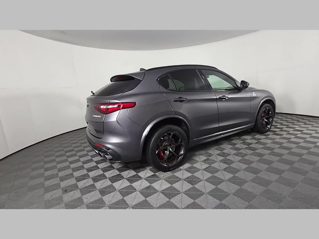 Used 2022 Alfa Romeo Stelvio Quadrifoglio w/ Active Assist Plus Package AWD/4WD image 43