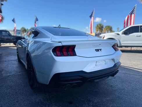 Used 2024 Ford Mustang GT Premium RWD image 9
