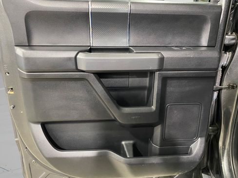 Used 2018 Ford F150 XLT w/ Equipment Group 302A Luxury AWD/4WD image 8