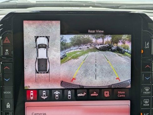 New 2026 RAM 3500 Laramie AWD/4WD image 21