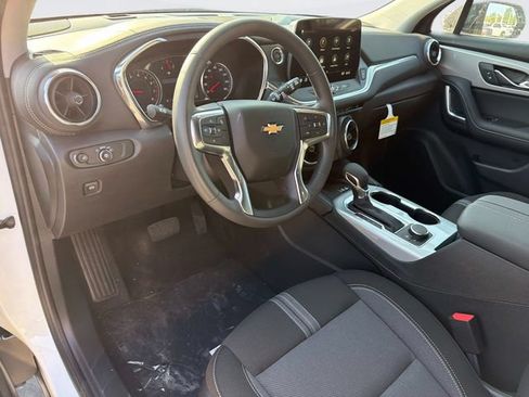 New 2026 Chevrolet Blazer LT w/ Convenience Package FWD image 22