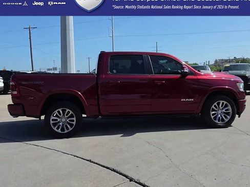 Used 2021 RAM 1500 Laramie w/ Sport Appearance Package AWD/4WD image 9