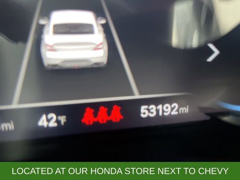 Used 2024 Genesis G70 2.5T image 21