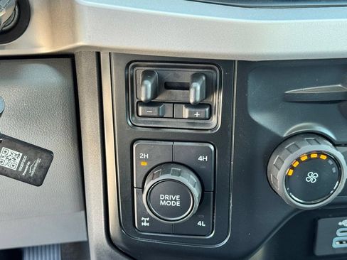 Used 2025 Ford F250 XL w/ FX4 Off-Road Package AWD/4WD image 28