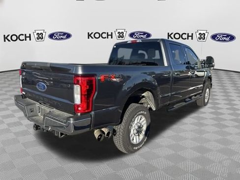 Used 2019 Ford F250 XLT w/ XLT Value Package image 7