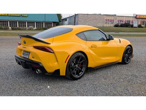 Used 2023 Toyota Supra Premium image 7