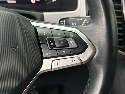 Used 2020 Volkswagen Atlas Cross Sport SEL Premium image 30