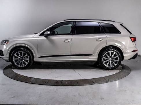 Used 2023 Audi Q7 2.0T Premium Plus w/ Premium Plus Package AWD/4WD image 3