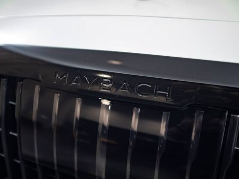Used 2023 Mercedes-Benz Maybach S 580 4MATIC image 26