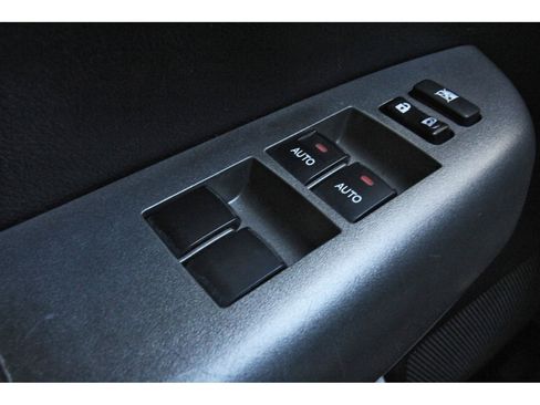 Used 2014 Toyota Sequoia SR5 image 24