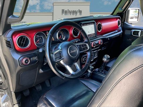 Used 2022 Jeep Wrangler Rubicon w/ LED Lighting Group AWD/4WD image 13