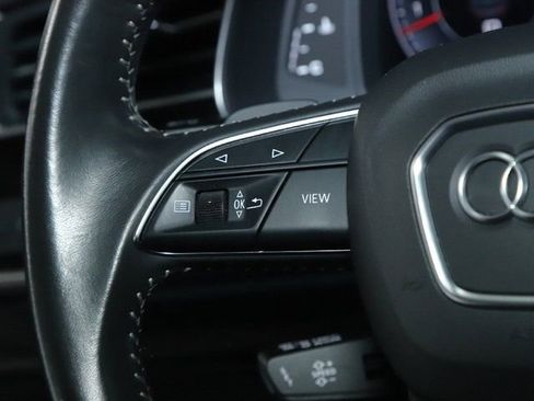 Used 2020 Audi Q8 Premium Plus image 26