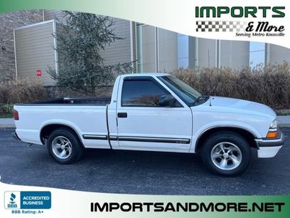 Used 2001 Chevrolet S10 Pickup LS w/ Preferred Equipment Group