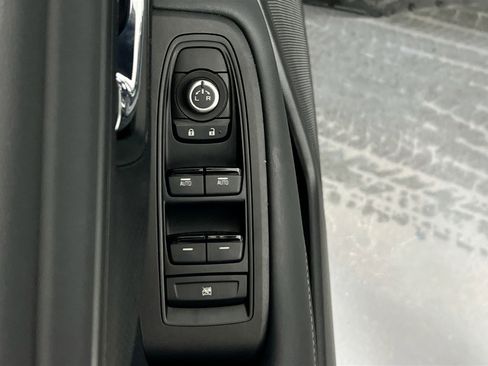 Used 2023 Subaru Outback Premium image 17