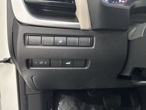 Certified 2021 Nissan Rogue SL w/ Premium Package AWD/4WD image 22
