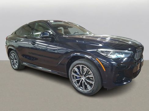 Used 2023 BMW X6 xDrive40i w/ M Sport Package image 2