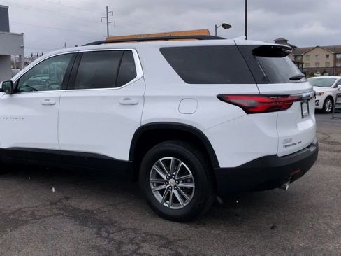 Used 2023 Chevrolet Traverse LT w/ LPO, Floor Liner Package AWD/4WD image 5