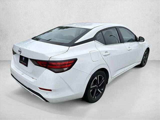 Used 2025 Nissan Sentra SV FWD image 5