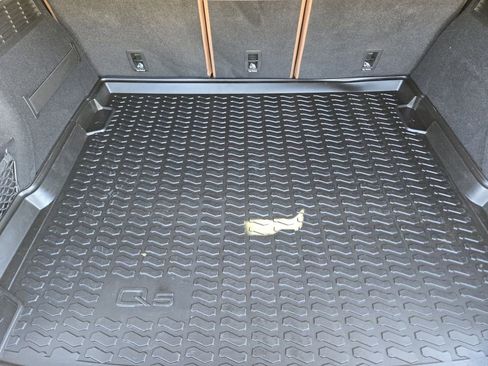 Certified 2022 Audi Q5 2.0T Premium w/ Convenience Package image 40