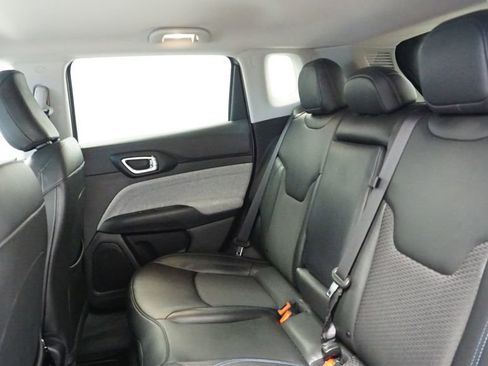 Certified 2022 Jeep Compass Latitude image 18