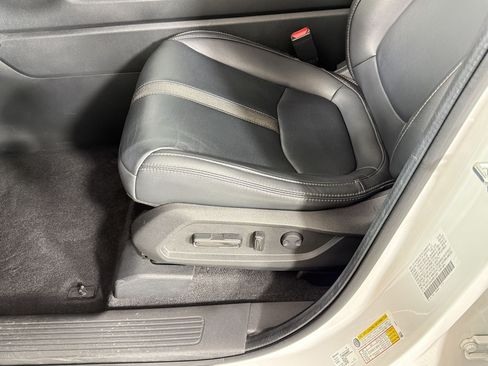 Used 2024 Honda Pilot EX-L image 14