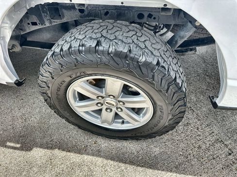 Used 2023 Ford F150 XLT RWD image 12