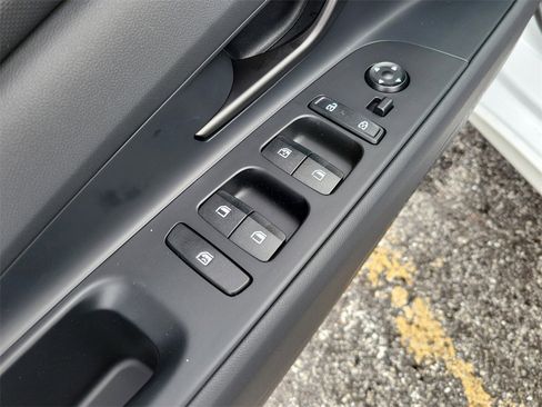 New 2026 Hyundai Elantra Sport image 16