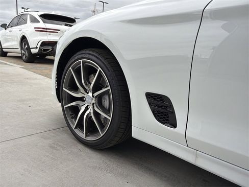 New 2026 Genesis G70 2.5T Prestige image 19