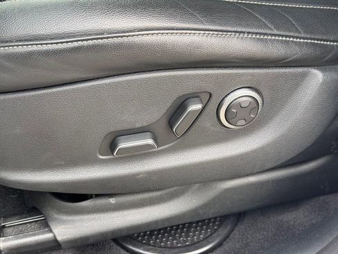 Used 2024 Genesis GV80 2.5T image 10