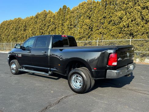 Used 2017 RAM 3500 Big Horn image 4
