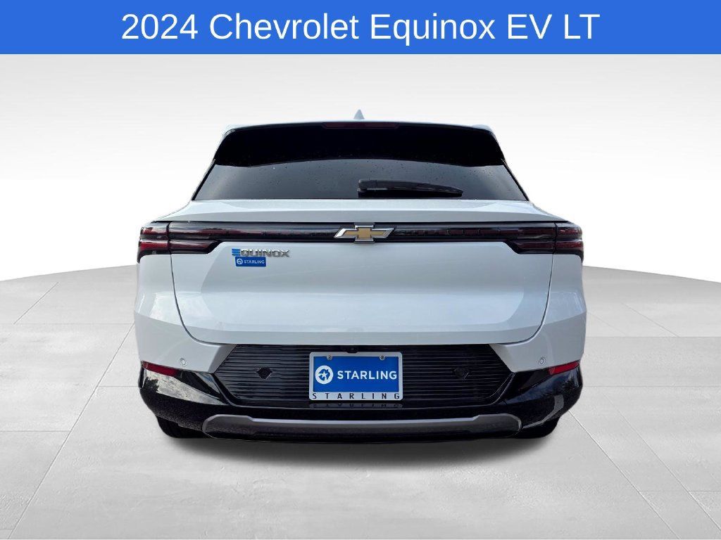 Certified 2024 Chevrolet Equinox EV LT FWD image 8