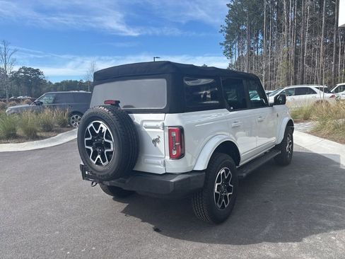 Used 2022 Ford Bronco Outer Banks image 6