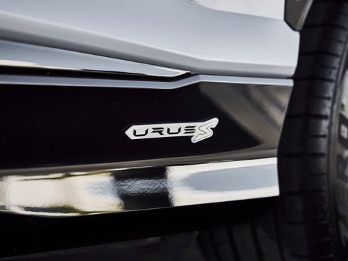 Used 2024 Lamborghini Urus S AWD/4WD image 10