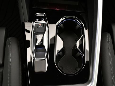 Used 2025 Audi Q5 Premium Plus w/ Premium Plus AWD/4WD image 29