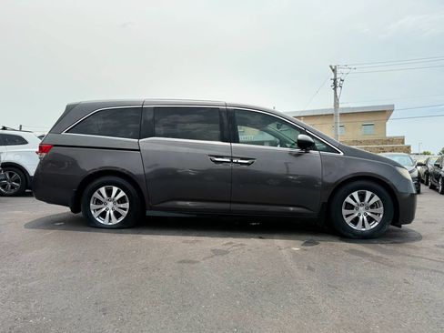 Used 2016 Honda Odyssey EX-L image 2