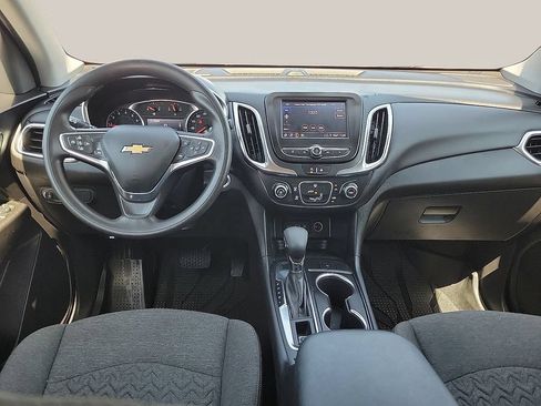 Used 2024 Chevrolet Equinox LT w/ LPO, Floor Liner Package AWD/4WD image 10