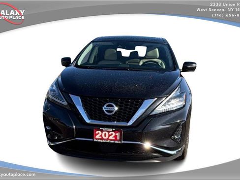 Used 2021 Nissan Murano SV w/ SV Special Edition Package image 2