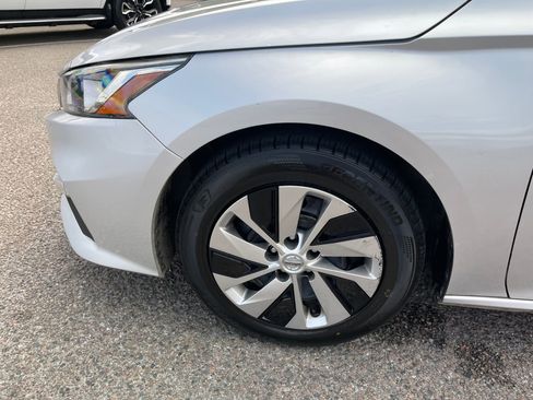 Used 2019 Nissan Altima 2.5 S image 10